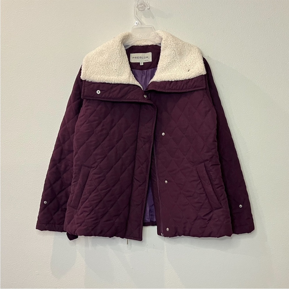 Coat - Picture 5 of 9